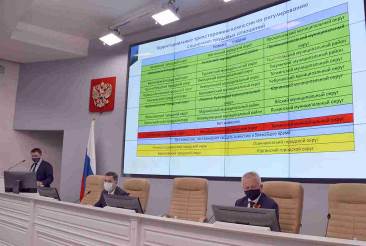 Выступает А.С.Гришин Выступает А.С.Гришин