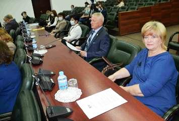 Профлидеры на слушаниях