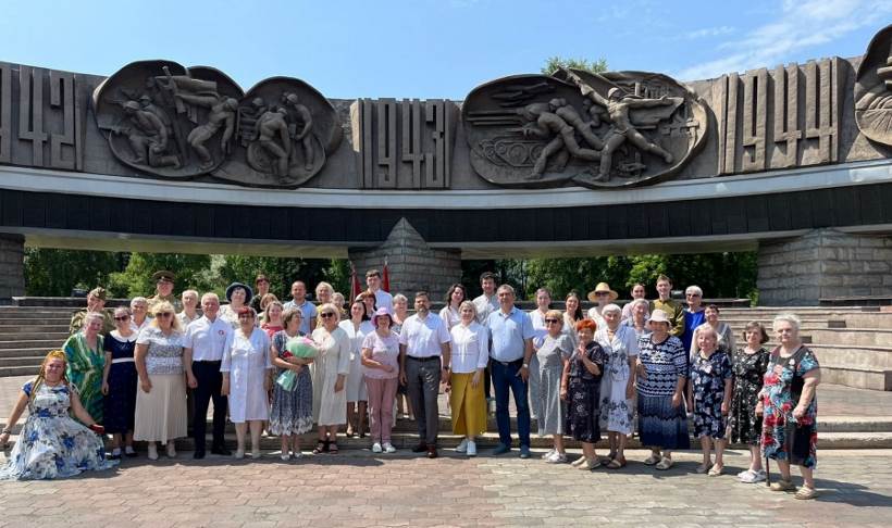 image027.jpg image027.jpg