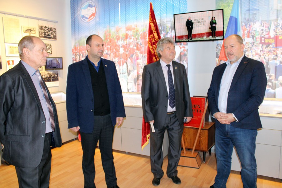 Встреча в ЛНР.jpg Встреча в ЛНР.jpg