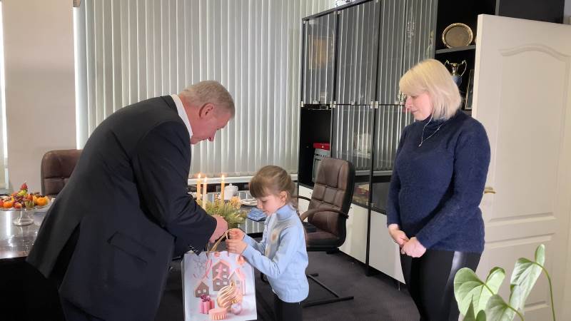 М.Шмаков исполняет мечты.jpg М.Шмаков исполняет мечты.jpg