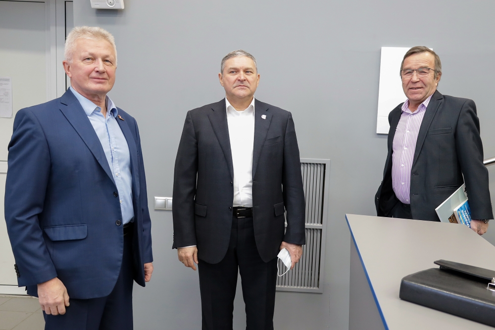 в релиз.jpg в релиз.jpg