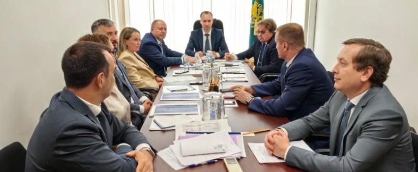 image011.jpg image011.jpg