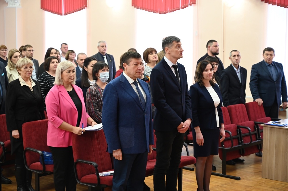 Прослушивание гимнов.jpg Прослушивание гимнов.jpg