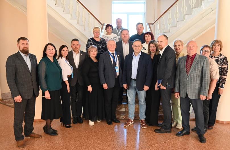 image017.jpg image017.jpg