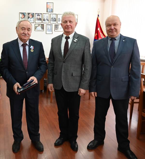 image013.jpg image013.jpg